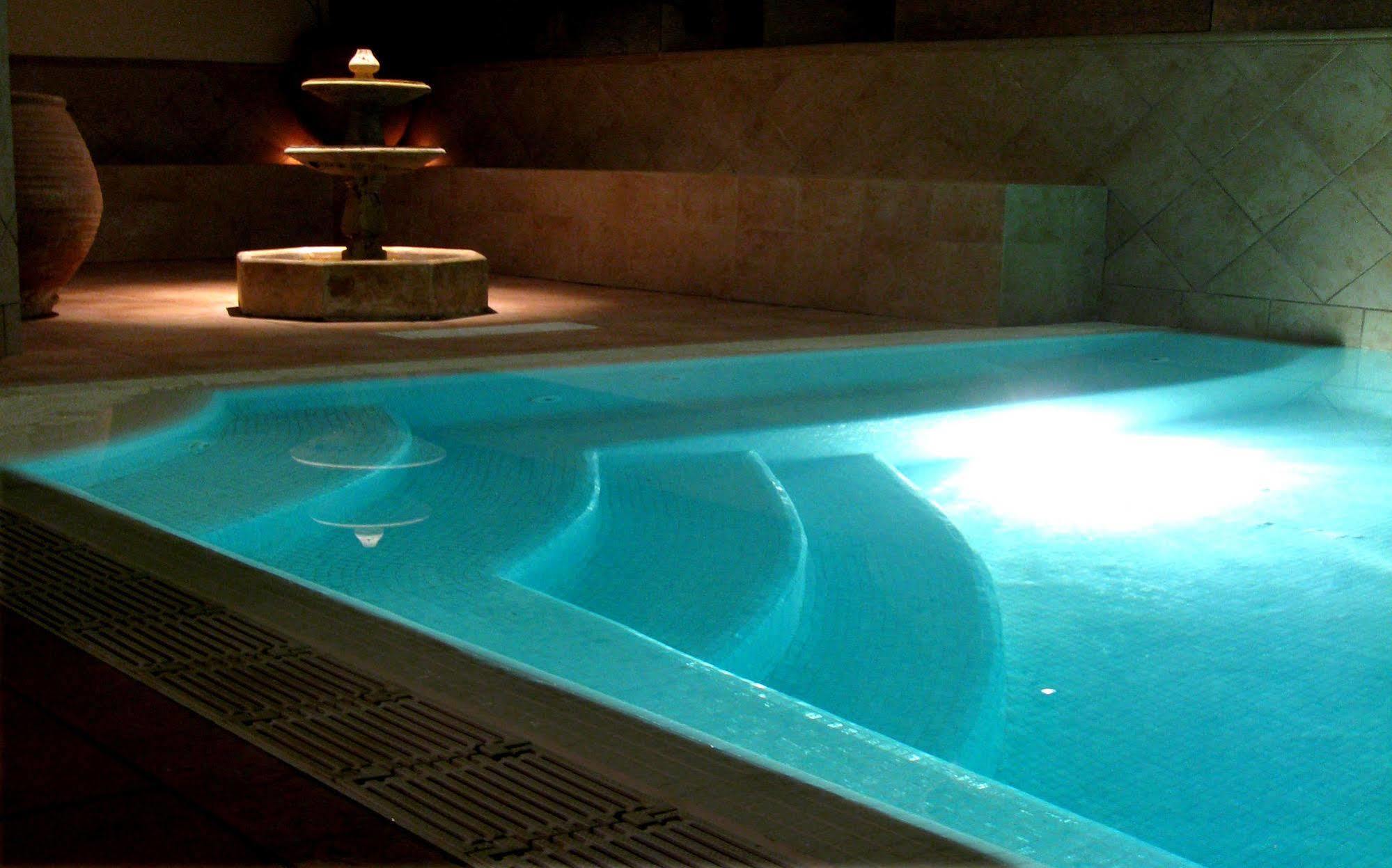 Arte Vida Suites & Spa Grenada Zewnętrze zdjęcie